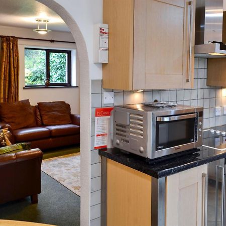Oakleigh Cottage Llangelynin  Εξωτερικό φωτογραφία